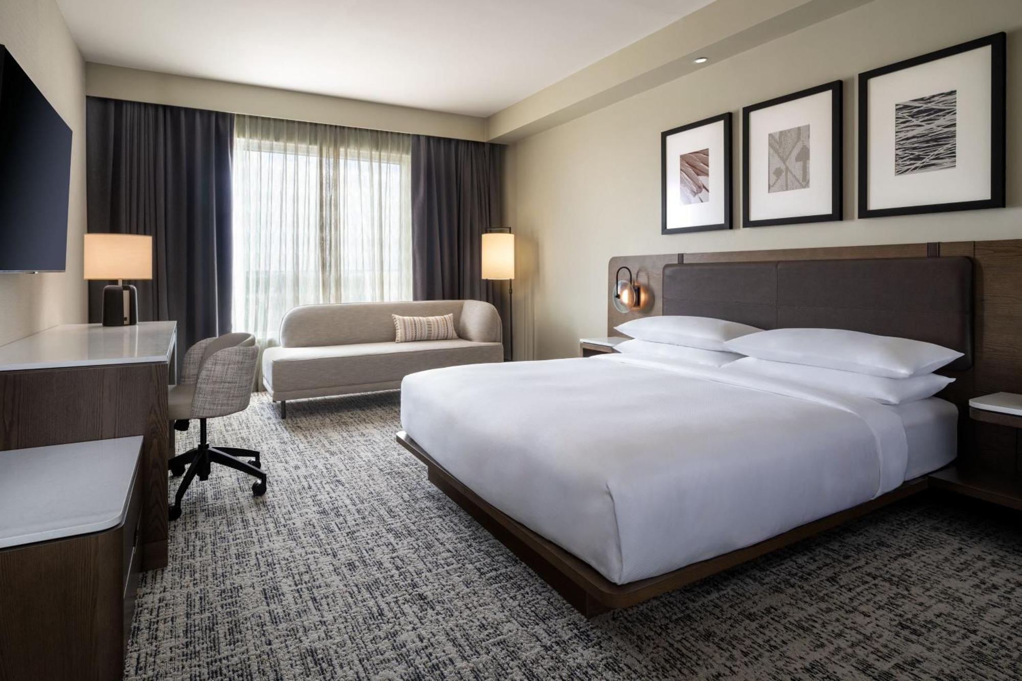 Delta Hotels By Marriott Wichita Falls Convention Center Exterior photo
